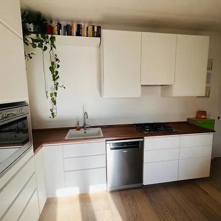 Al Politecnico - Garden House Apartman