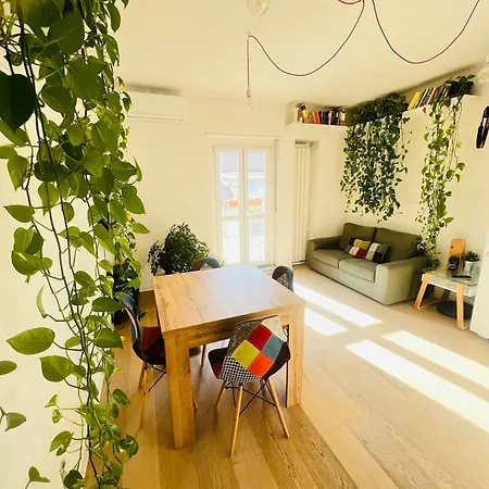 Apartment Al Politecnico - Garden House Turin